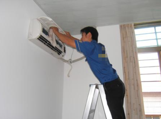 家用空调自动关机维修案例